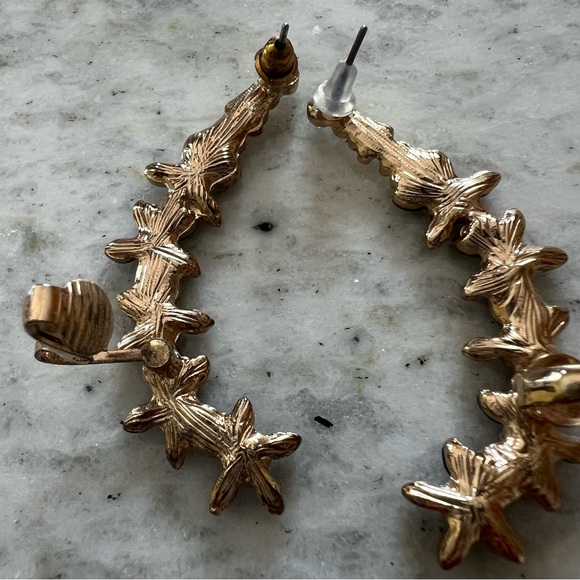 Women's Silver & Black Embellished Cluster Ear Cuff Earrings - Picture 5 of 6